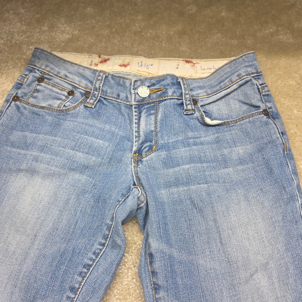 Light Wash Boot Cut Jeans - Women